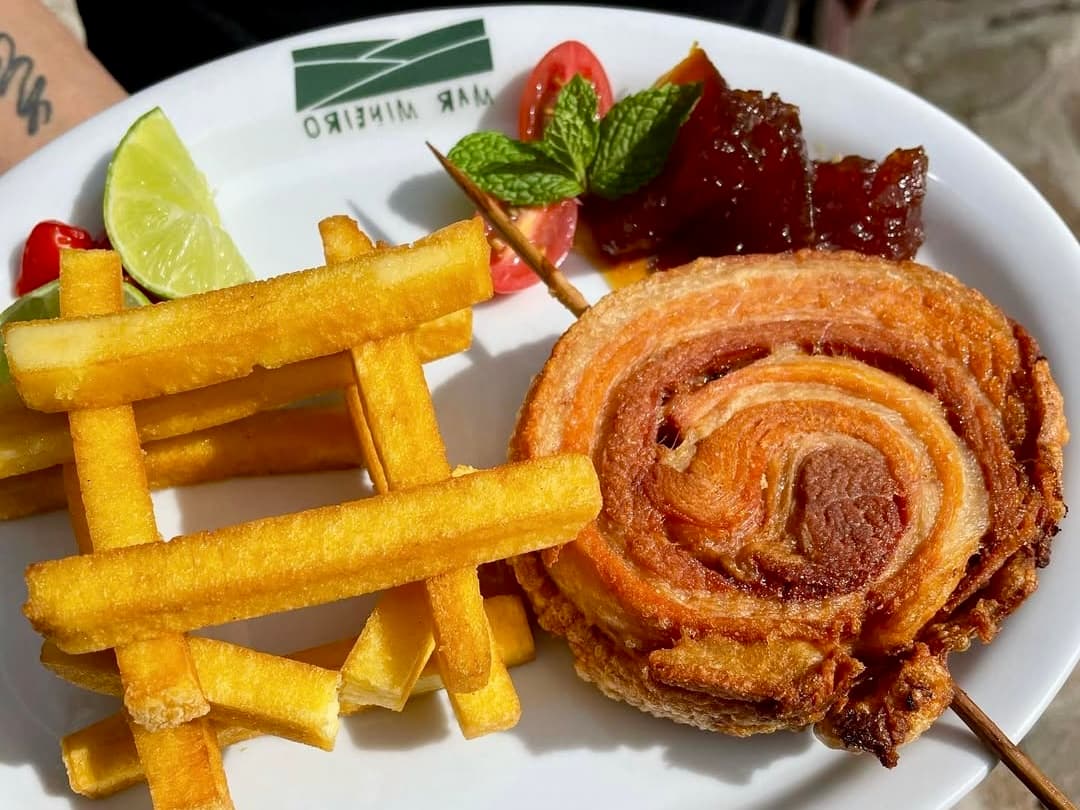 Mar Mineiro Restaurante | Macacos 