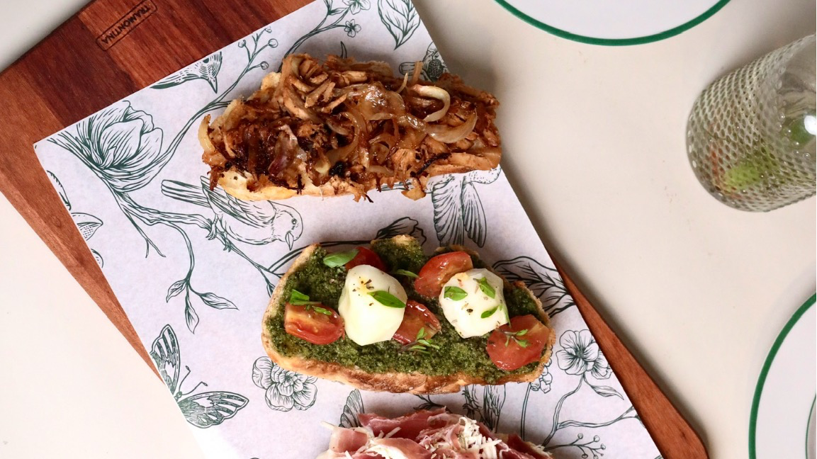The Café Éden (Combo)