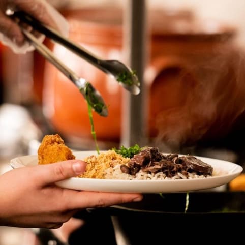 Cenna Cinco Gastrobar (Buffet)