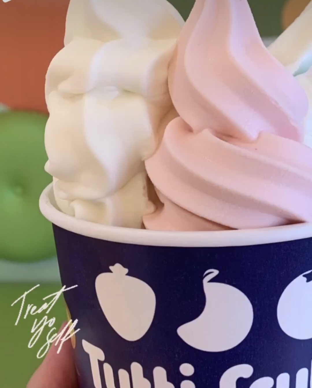 Tutti Frutti Frozen Yogurt