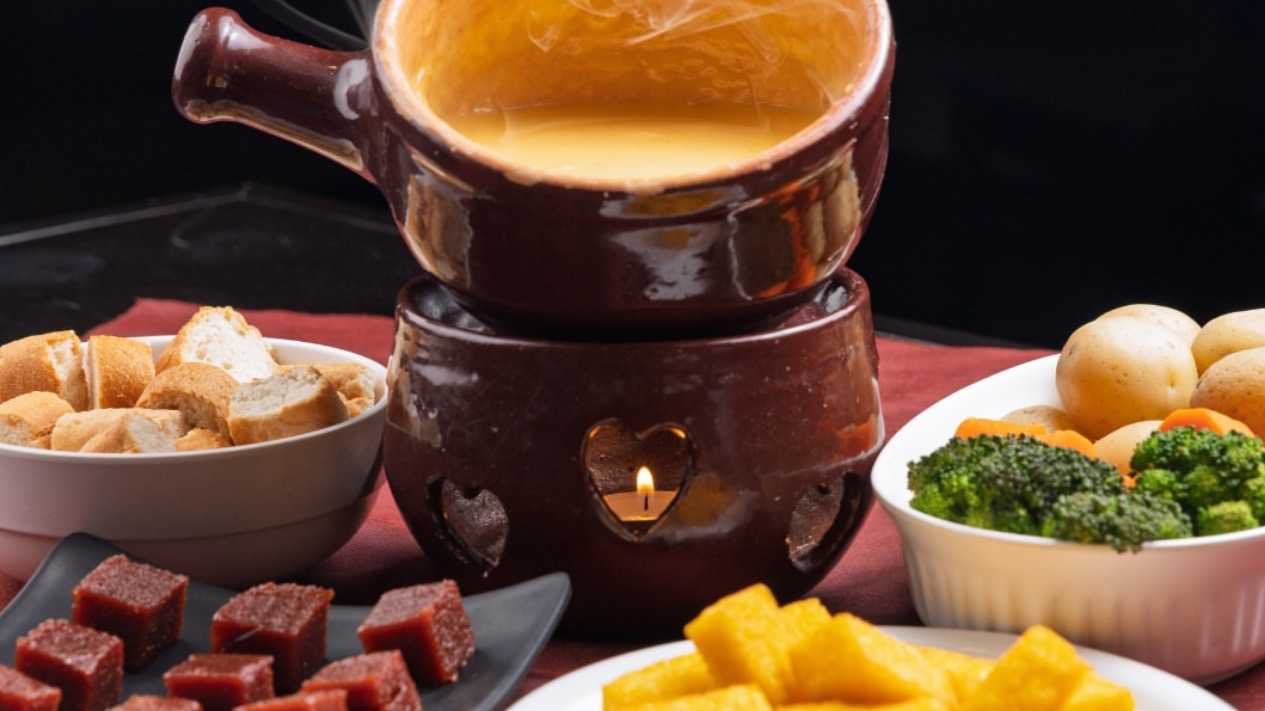The Back (Fondue)