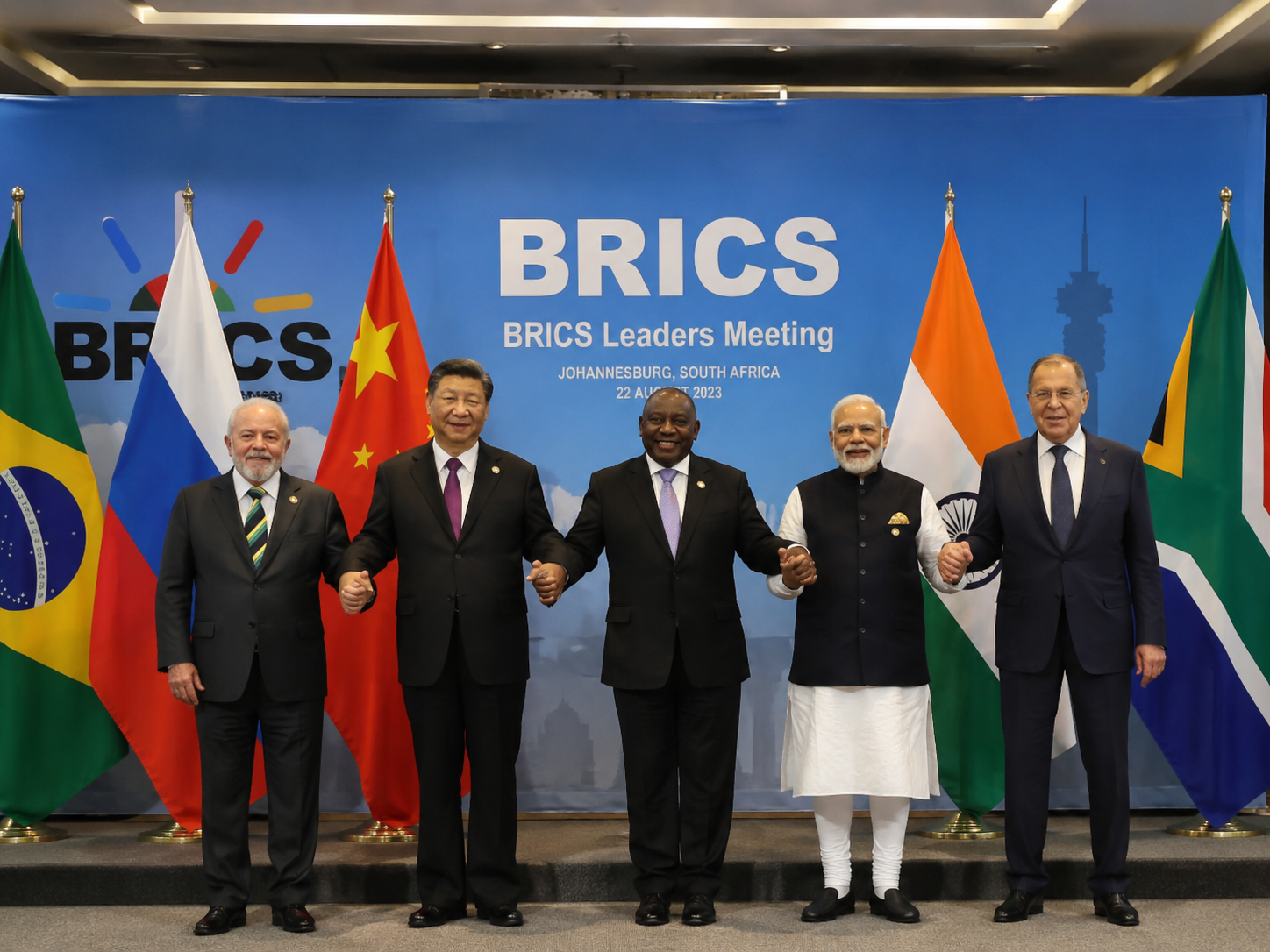 BRICS: Peluang atau Jebakan Geopolitik bagi Negara-Negara Non-Blok?