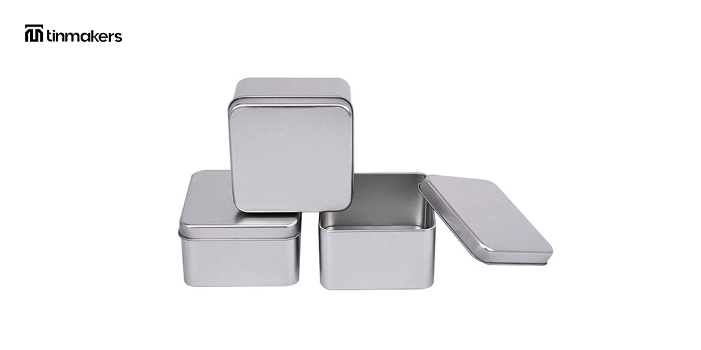 Custom tin boxes for timepieces