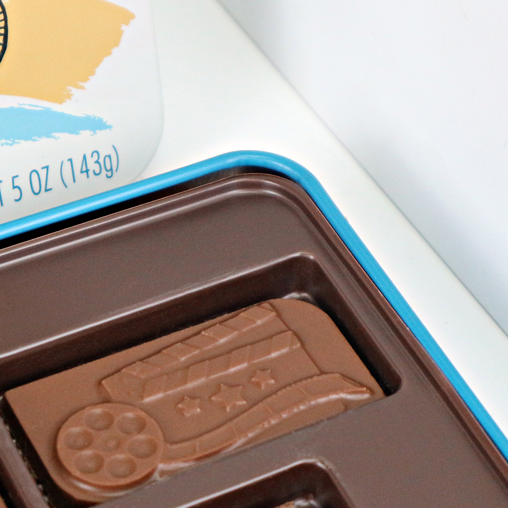 Premium rectangular tin box for chocolates