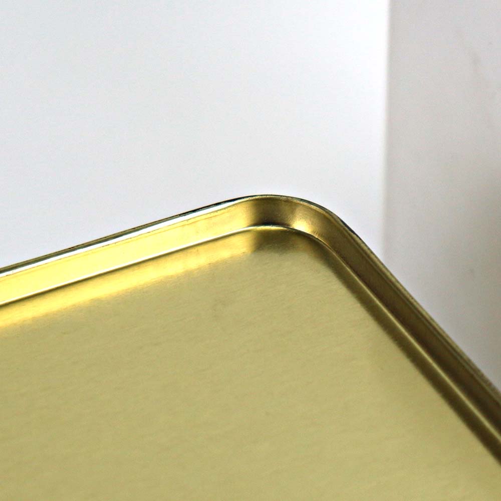 Luxury custom printed metal brownie tin with modern branding and a high-end, matte finish for an upscale presentation.