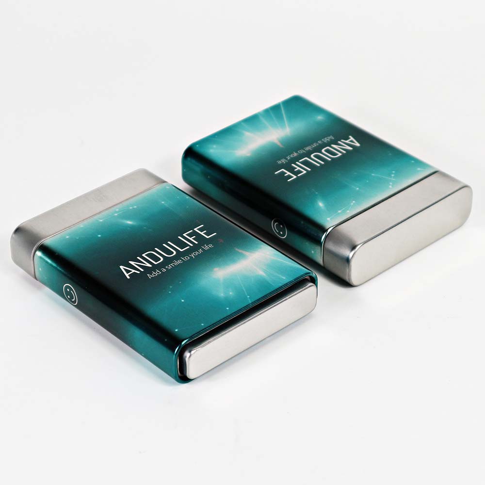 Vintage-style airtight spice tin box with rustic design, perfect for adding charm to your kitchen.