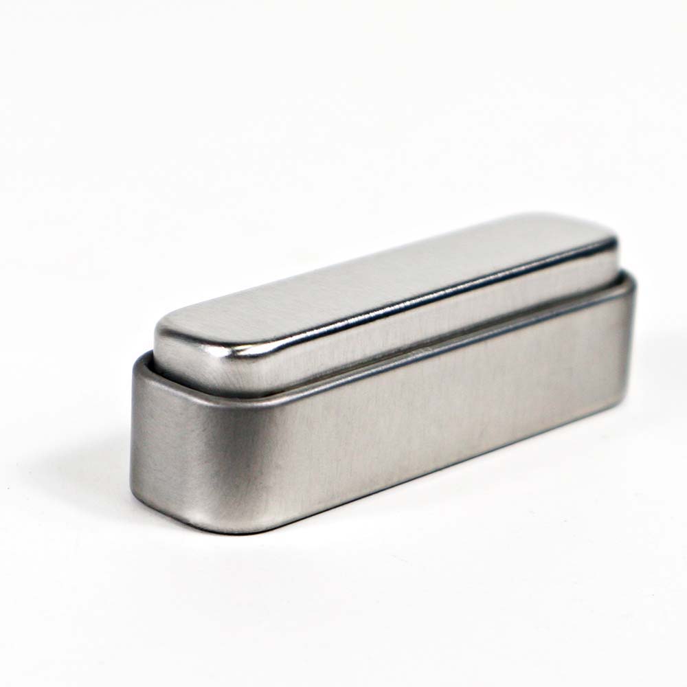 Premium airtight spice tin box featuring a sleek, modern design for stylish kitchen organization.