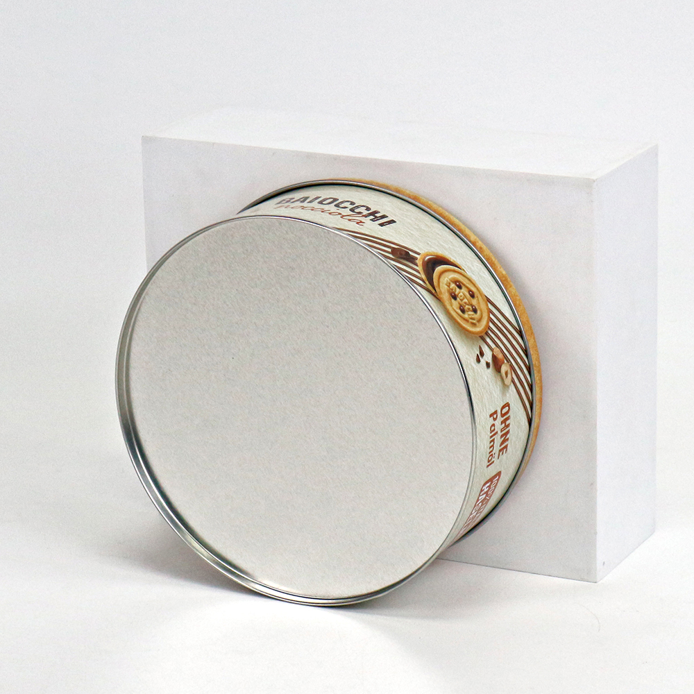 Vintage-style spice tin box