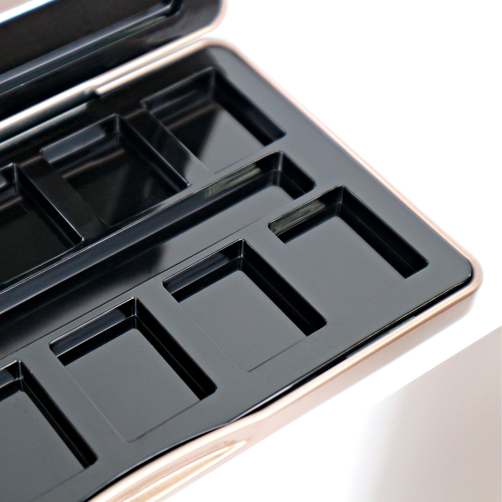 Custom tin box for cosmetics