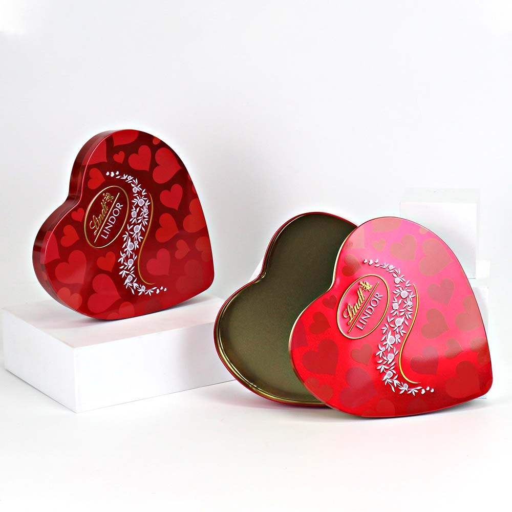 Heart-shaped gift packaging tin