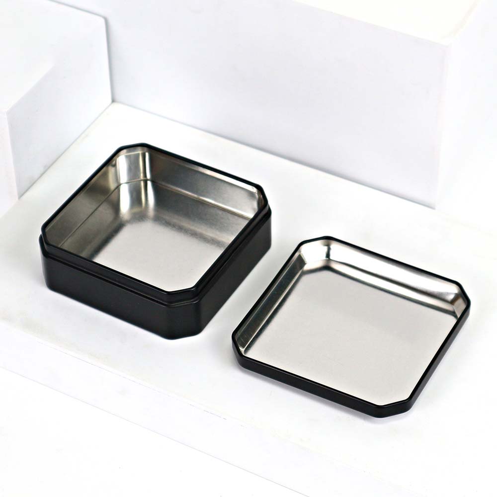 Personalized rolling tin box