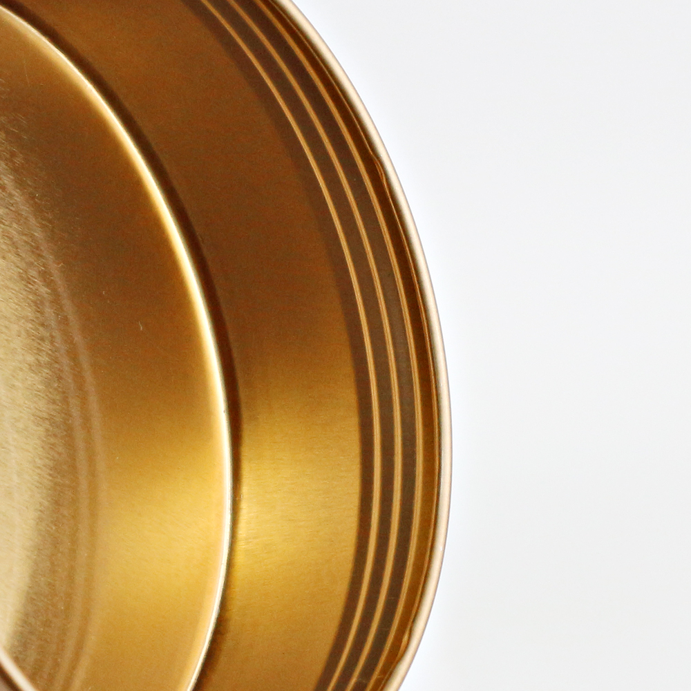 Screw cap tin packaging