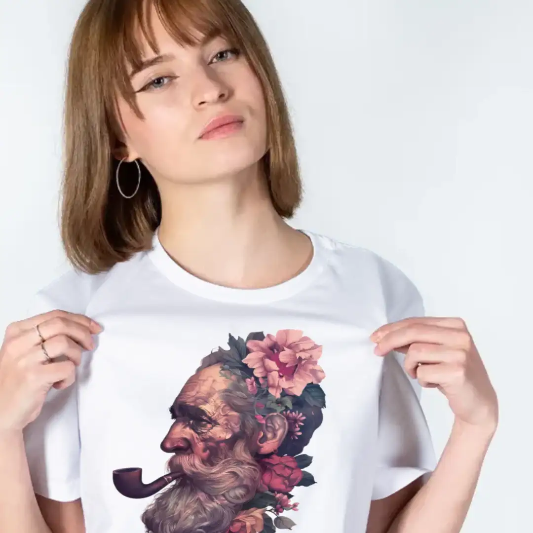 Women's T-shirt Sea man