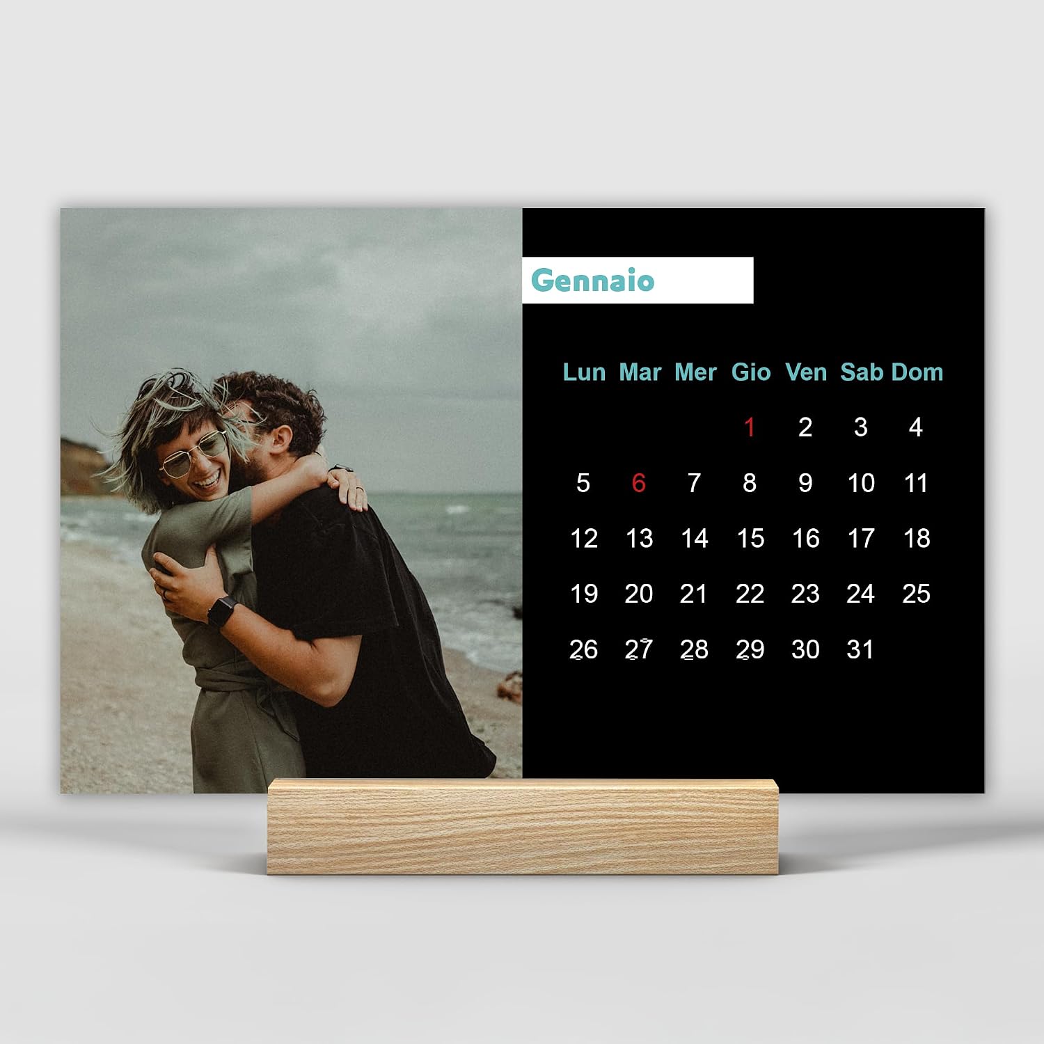 Calendario da tavolo 2027 base in legno 15x9,5 con 12 foto