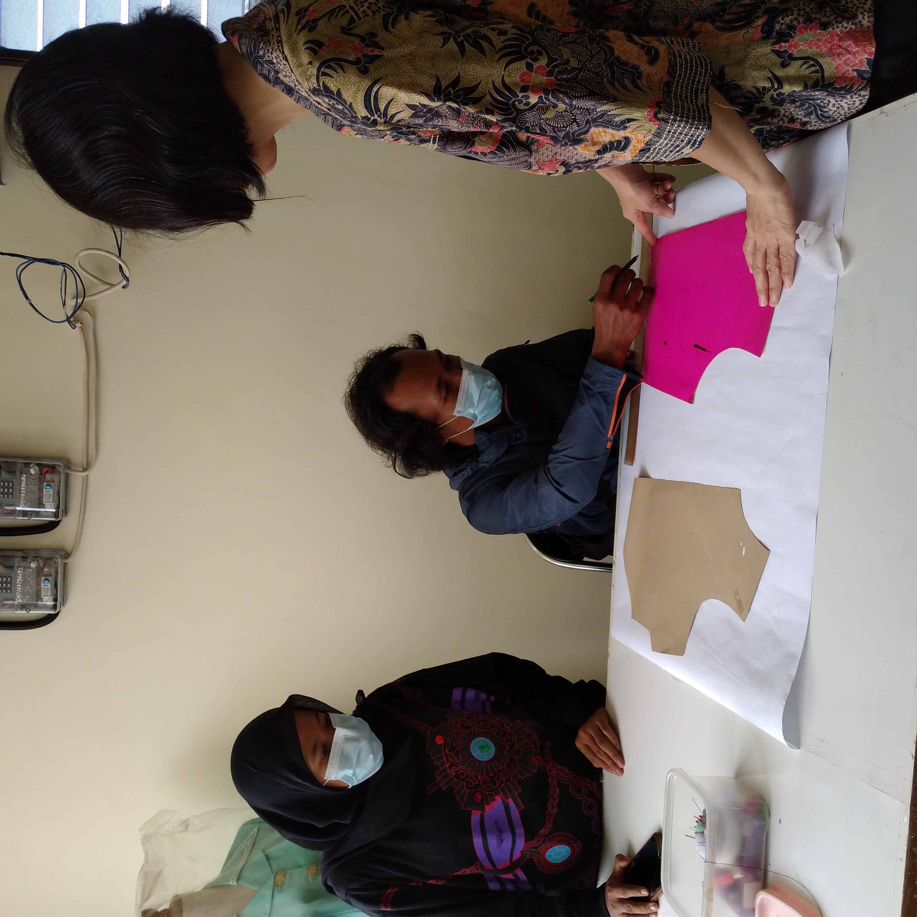 Khursus menjahit pakaian wanita & Pria FOBULOSA course