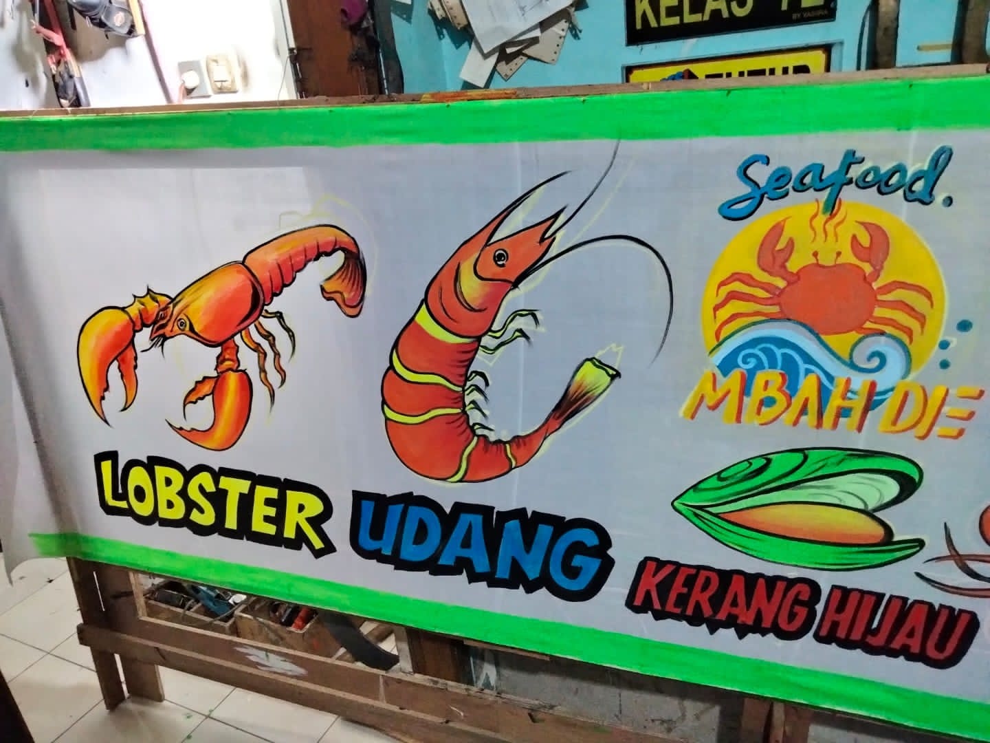 Spanduk Kain Lukis