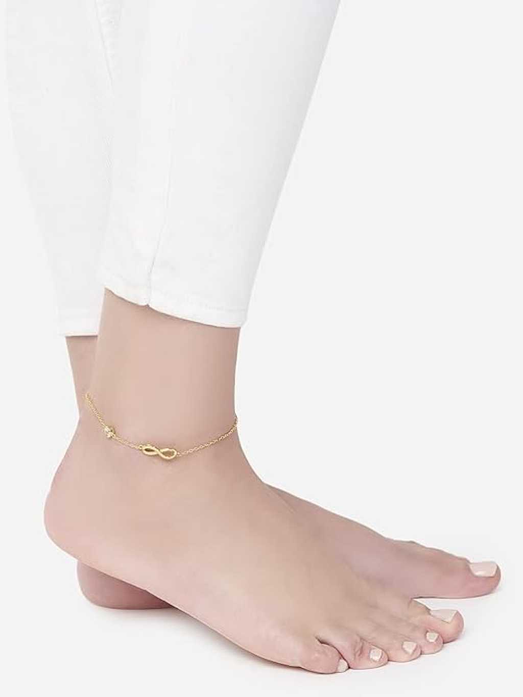 MINUTIAE Infinity Solitaire Necklace