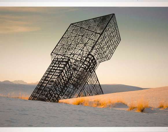 Ishmael Randall Weeks y Nicola López 