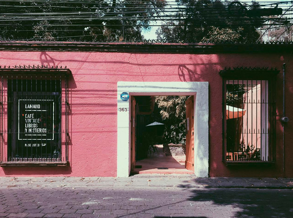 Cuatro en la mano