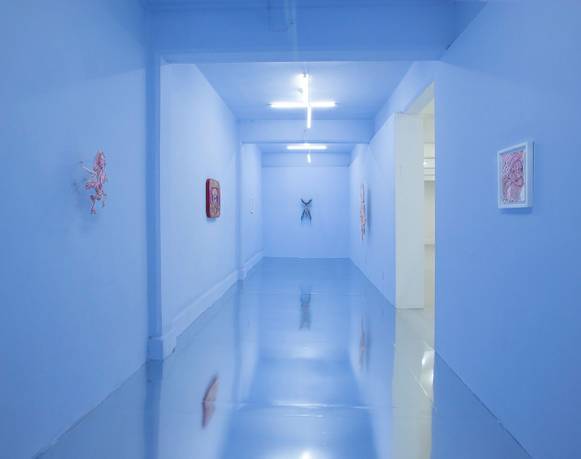 Hang out | Nicole Chaput