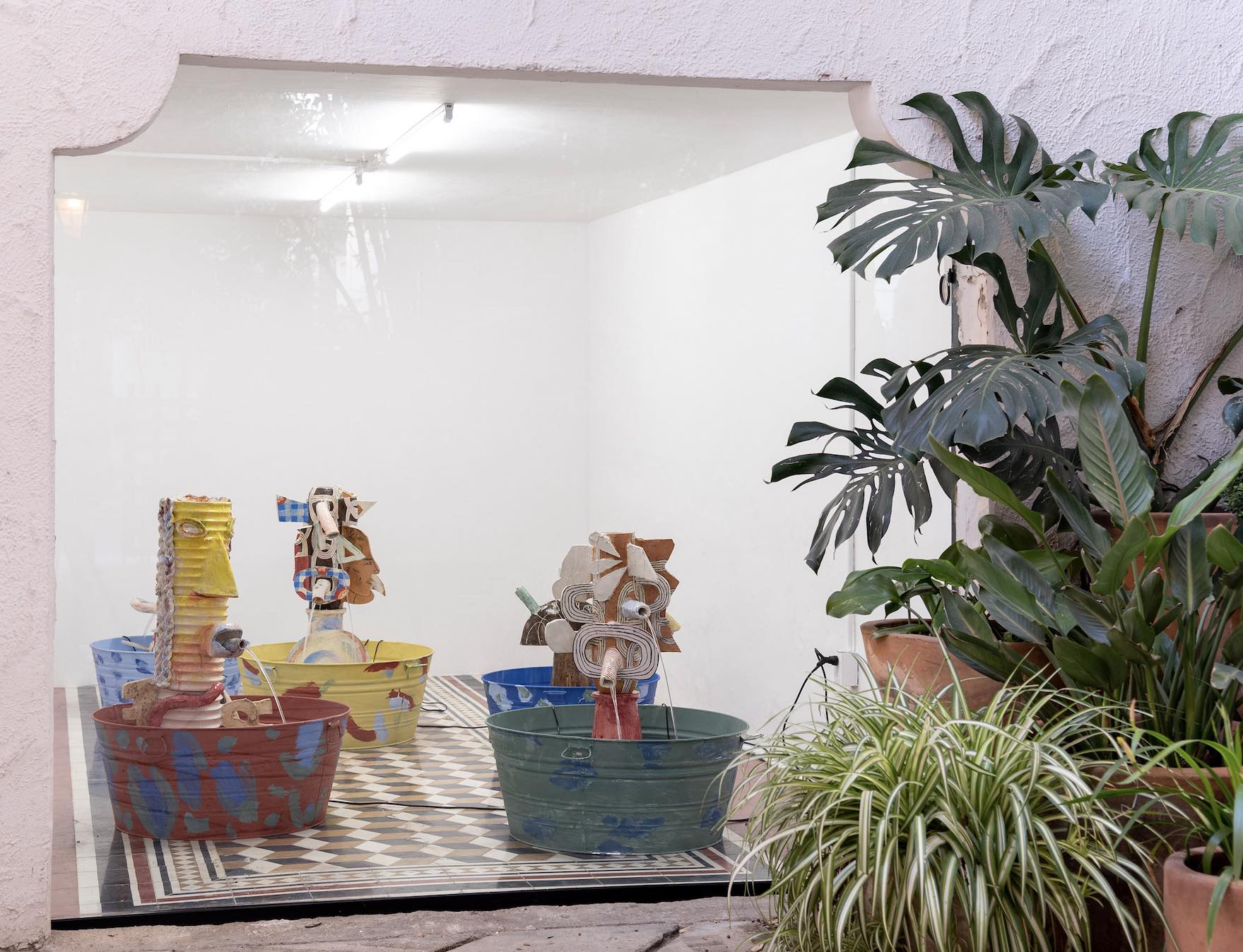 Vista de sala, Frequent Visitors, Milena Muzquiz, Travesía Cuatro, Guadalajara, 2022. Cortesía de la artista y Travesía Cuatro. Foto: Agustín Arce