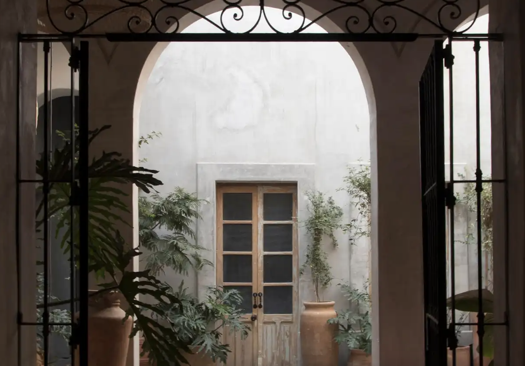 Casa Mucha