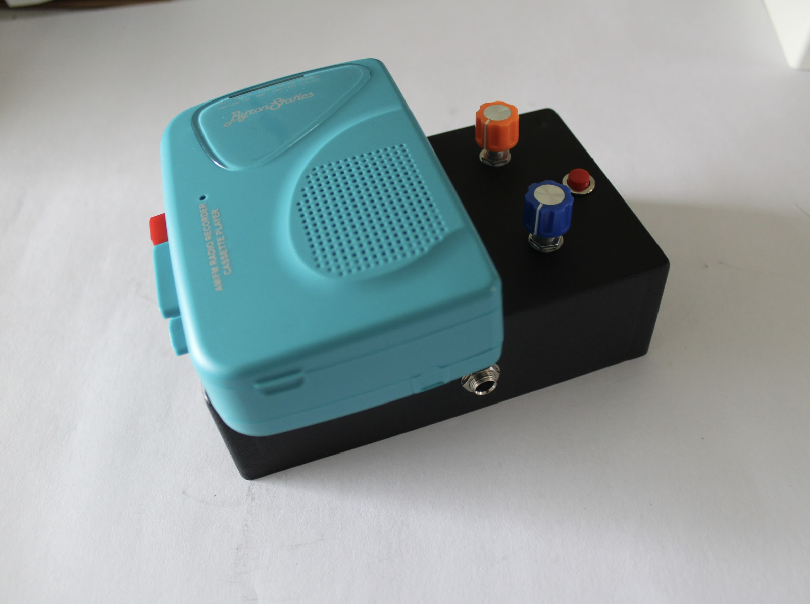 Modifica un reproductor + aprende a hacer tus propios tape loops 