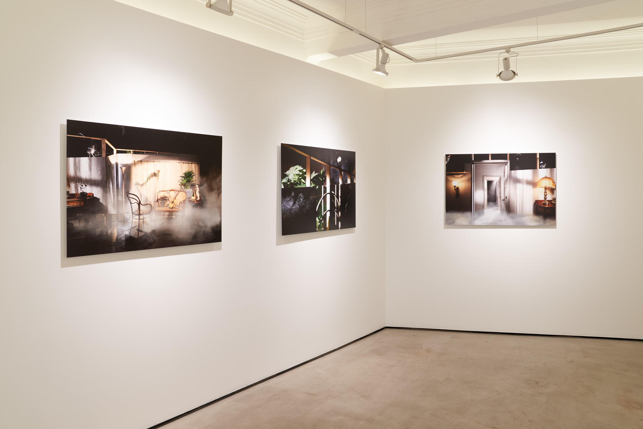 Fabiola Torres-Alzaga, ‘Retratos de una escena incompleta’, 2024, vista de la exposición. Cortesía de la artista y La Nao. Foto: Enrique Murguía