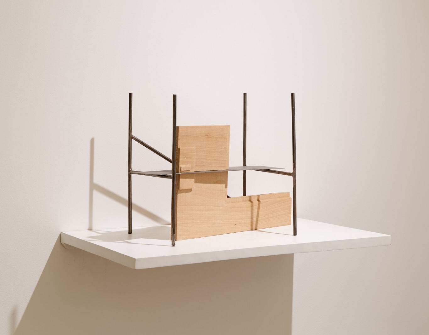 Fabiola Torres-Alzaga, ‘Retratos de una escena incompleta’, 2024, vista de la exposición. Cortesía de la artista y La Nao. Foto: Enrique Murguía