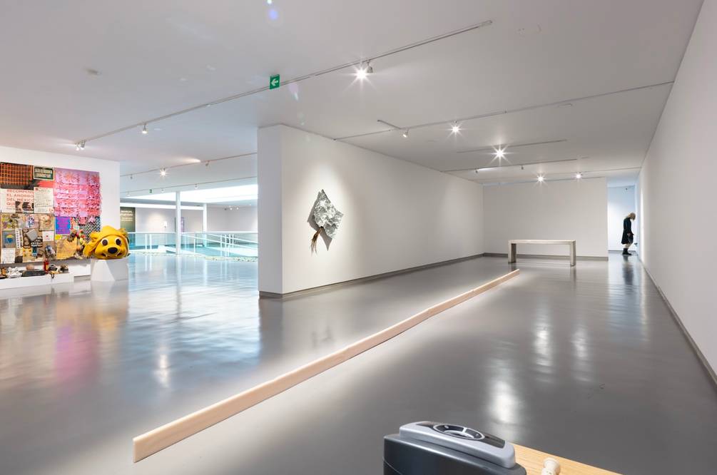 Muchas preguntas, pocas respuestas: sobre ‘manual intuitivo…’, curada por PETRA en el Museo de Arte Carrillo Gil 