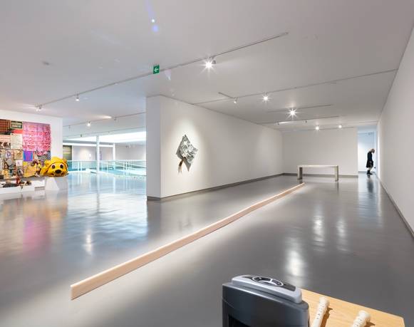 Muchas preguntas, pocas respuestas: sobre ‘manual intuitivo…’, curada por PETRA en el Museo de Arte Carrillo Gil 