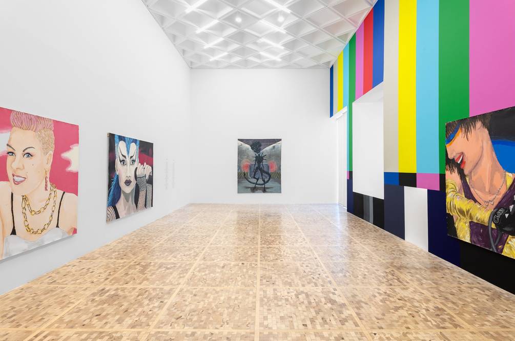 Laberinto / Bola-disco. Sobre “Alien Queen/Paraíso Extraño” de Manuela Solano en el Museo Tamayo