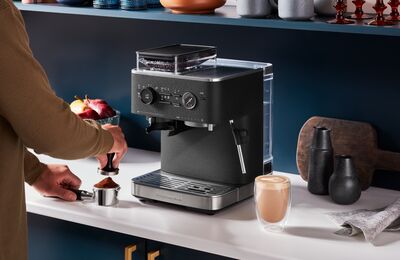 KitchenAid Semi-Automatic Espresso Machine with Burr Grinder - Cast iron black