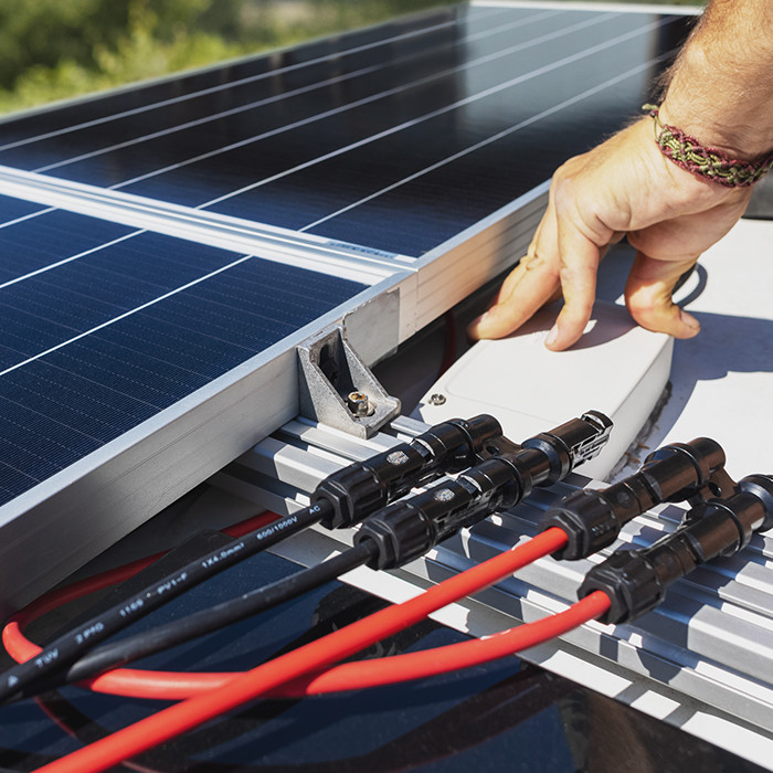 Qoltec Konektor solarny z bezpiecznikiem | złącze MC4 | 1500V | 30A - zdjęcie 2