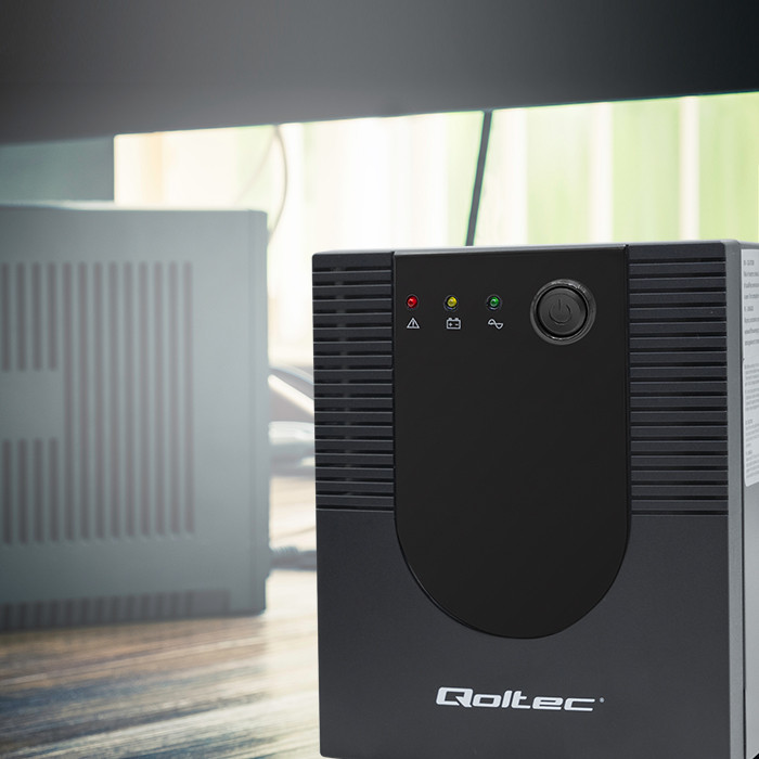 Qoltec Zasilacz awaryjny UPS Line Interactive | Monolith | 2000VA | 1200W | USB | RJ45 - zdjęcie 7