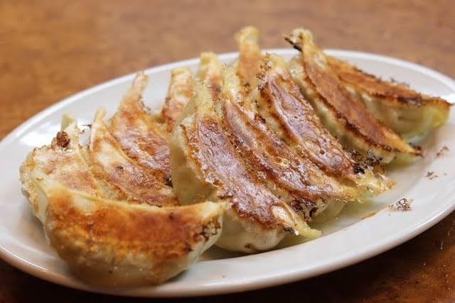 ミスター🥟京都の餃子屋さんで修行中✨