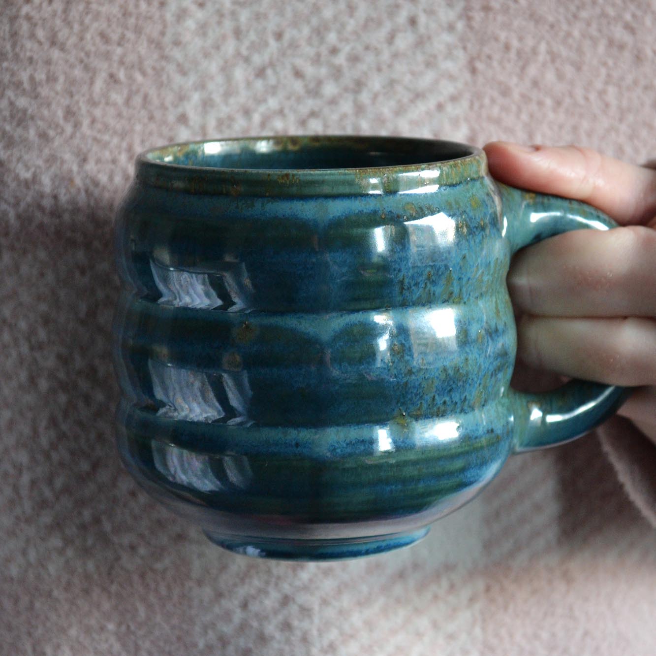 Wobbly blue lake mug