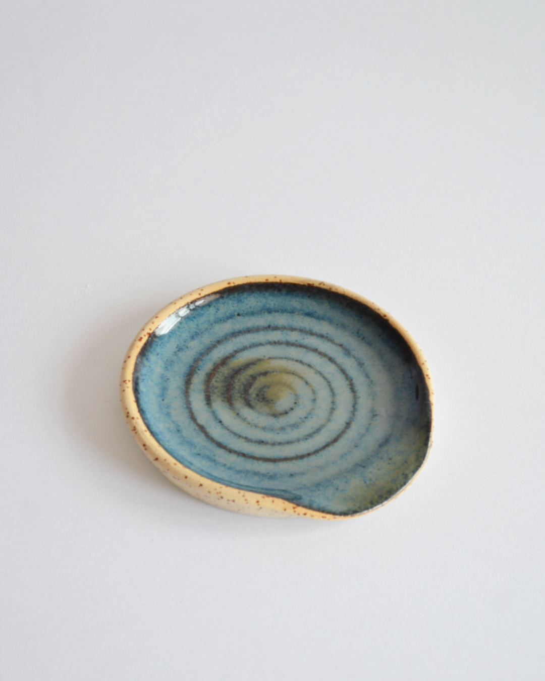 Spira Spoon Rest in Deep Sea