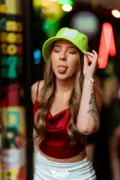 8bc895d6-1809-4233-ab83-8cfe2365f88e.webp