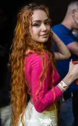 f5e31b06-ca50-4ef8-abf6-f6a5c2d50d22.webp