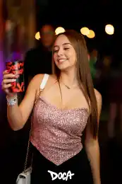 96cd2165-266e-46bc-b82d-ba87ad8e2fe2.webp