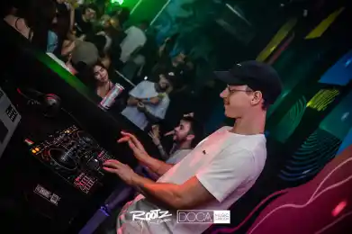 88df161d-e088-412a-98a2-ba4f1281ca52.webp