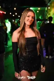 a4910d03-97b1-4059-9285-e0b8c5463564.webp