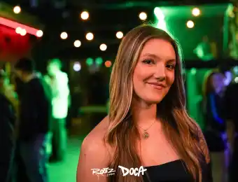 ddaffeb5-e9b9-4096-93dc-5a78d08a9fcf.webp
