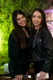 b74a0f14-1823-4282-a79e-a00dfcc4e691.webp