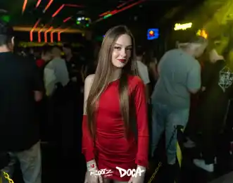 7ef6e80c-5d71-4774-b284-2e95023a8d09.webp