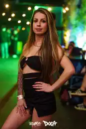 810d4954-6abf-4577-a6a9-a9aaf3eaa170.webp