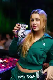 8eb482a4-9482-4735-86eb-57c38cacc7f1.webp