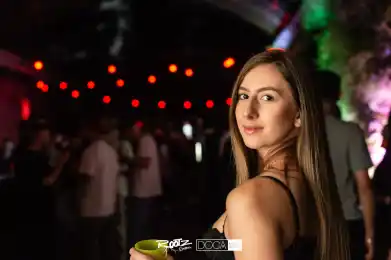 7e22741d-b39e-4b23-9af3-f8efd1795a9c.webp