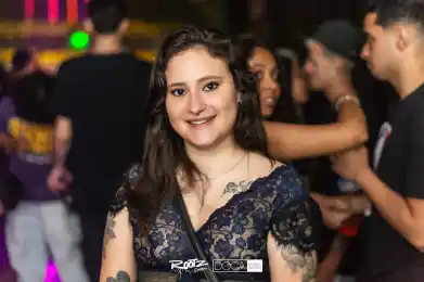 fc0b595f-c759-44f6-b9e7-a492e38c0318.webp